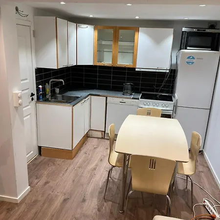 I Trondheim, Under Vm 2025 Apartman